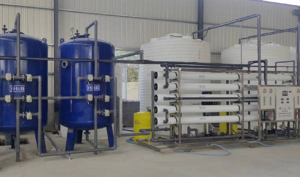 日照10T雙級反滲透設備安裝調試完成